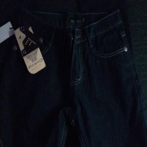 Pair of FIND DENIM CO